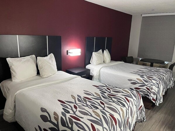 Room - Red Roof Inn Rockingham (Rockingham)