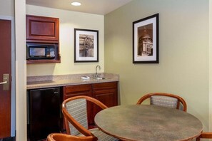 Dining - Wingate by Wyndham Helena Airport (Helena)