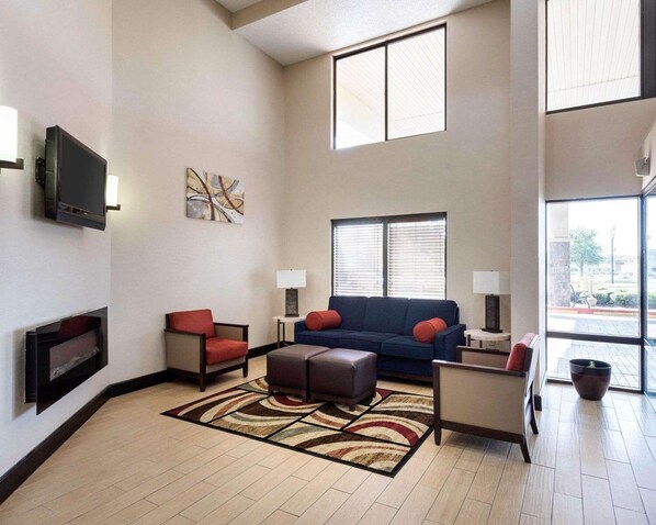 Living area - Quality Inn Olive Branch - Memphis South (Olive Branch)