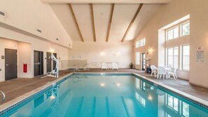 Kolam renang terbuka 