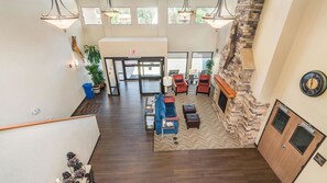 Lobby - Magnuson Grand Pikes Peak (Manitou Springs)