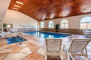 Una piscina techada