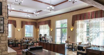Lubbock West Inn and Suites