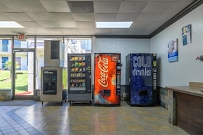 A vending area with an ice machine, a Coca-Cola machine, and a cold drinks machine. - Motel6 Stockbridge, GA - Hwy 138 W (Stockbridge)