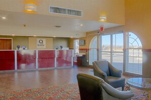 Lobby - Quality Inn & Suites Roswell (Roswell)