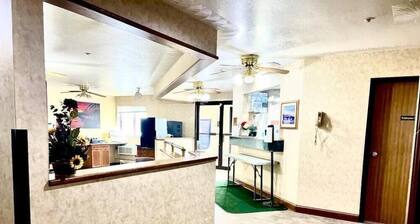 Econo Lodge Oacoma - Chamberlain West