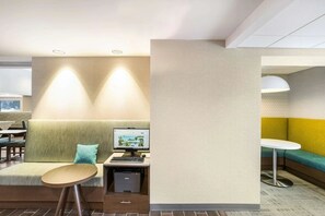 Interior - Hampton Inn & Suites Houghton (Houghton)