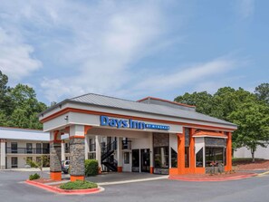 View from property - Days Inn by Wyndham Clemson (Clemson)
