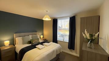 2 bedrooms, internet