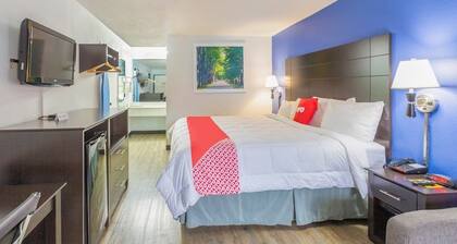 OYO Hotel Baton Rouge Mid City