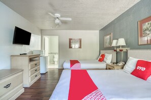 Room - OYO Hotel Baton Rouge Mid City (Baton Rouge)