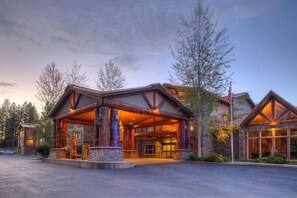 Exterior - Holiday Inn Express Hotel & Suites Mccall-the Hunt Lodge (McCall)