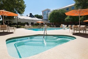 Alberca al aire libre 