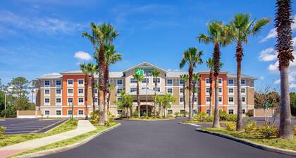 Holiday Inn Express & Suites Palm Coast - I-95