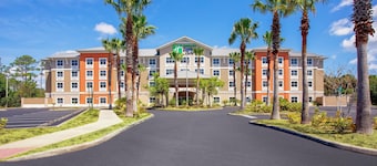 Holiday Inn Express & Suites Palm Coast - I-95