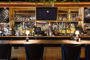 Bar (on property) - Uptown Oasis San Jose Airport (San Jose)
