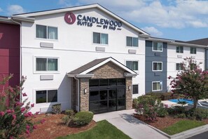 Exterior - Candlewood Suites Jacksonville Southpoint by IHG (Jacksonville)