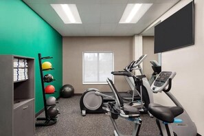 Fitness facility - Courtyard by Marriott Seattle Seatac Airport (SeaTac)