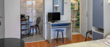 1 bedroom, free WiFi