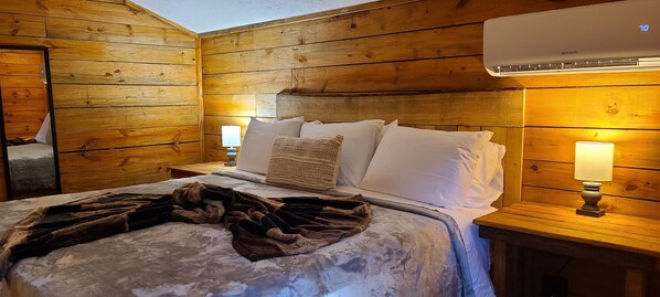 2 bedrooms, bed sheets