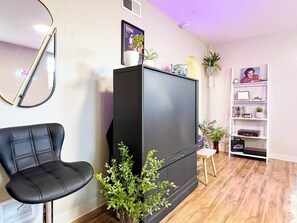Lobby - Awesome 3-Bed Apt w/full kitchen, WD & Arcade (Idaho Falls)