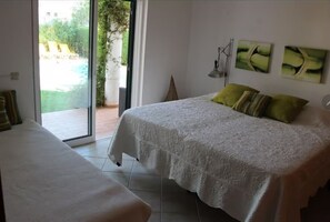 2 bedrooms, iron/ironing board, WiFi, bed sheets - Luxury Villa V2 - Albufeira (Albufeira)
