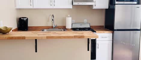 Microwave, stovetop