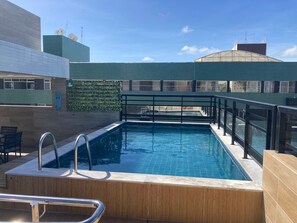 Pool - Studio apartment in DVA, Cabo Branco (João Pessoa)