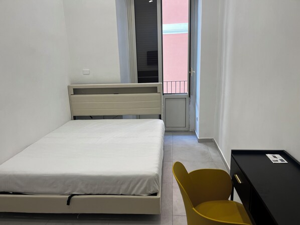 Deluxe Double Room, City View | In-room safe, soundproofing, free WiFi