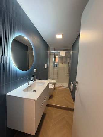 Deluxe Double Room, City View | Bathroom. Dimora Merliani