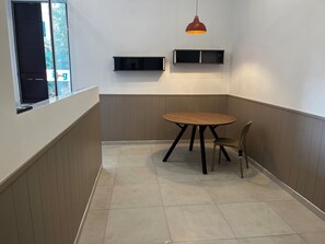 Comfort Studio Suite, City View | In-room safe, soundproofing, free WiFi