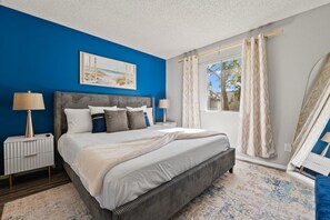 1 soverom, strykejern/-brett, wi-fi og sengetøy