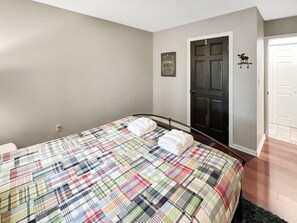 4 bedrooms - Sugar Hollow (Rutland)