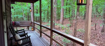 Blue Spirit - Cozy Studio Cabin in the Trees