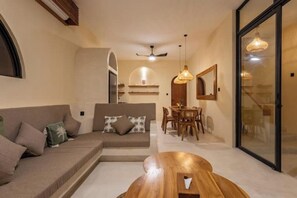 Living area - Villa Sen5 3BDR - 3 Min Echo Beach (Canggu)