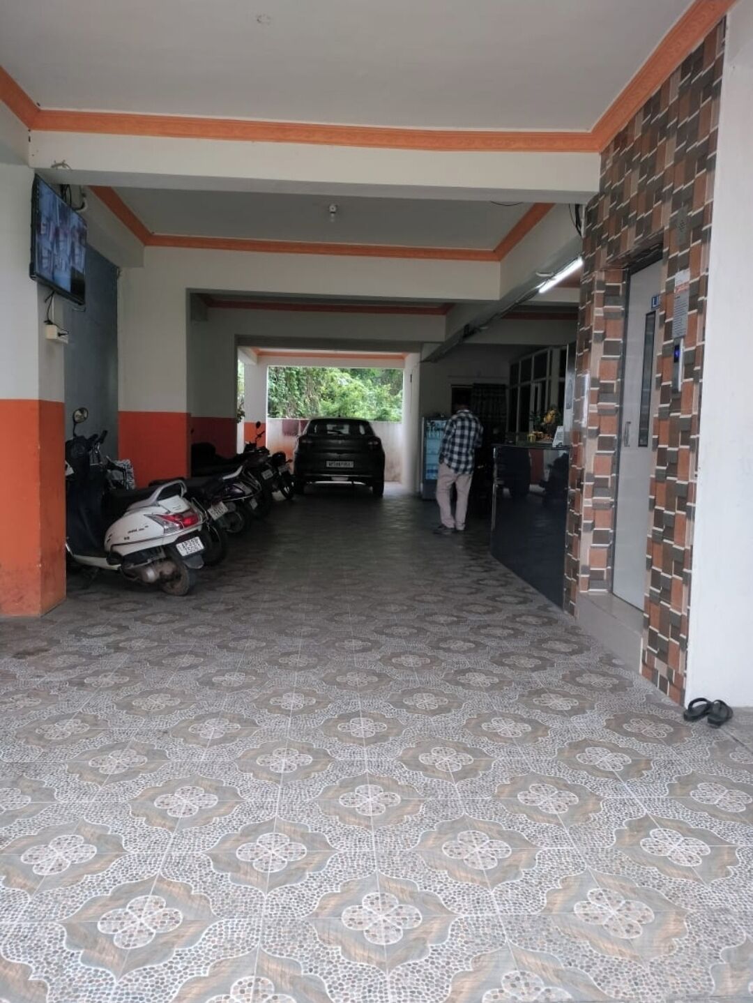 Free self-parking