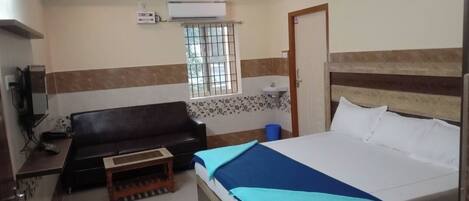 Coffres-forts dans les chambres, fer et planche à repasser