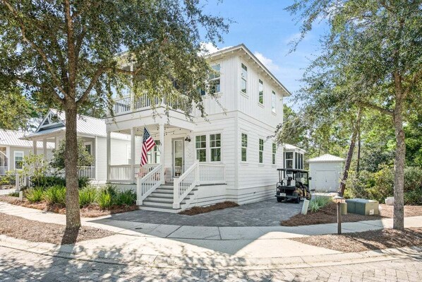 Exterior - NEW! LSV, Bikes, 2 masters! STUNNING + Loaded! (Santa Rosa Beach)