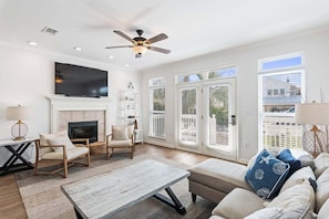 Smart TV, fireplace, books