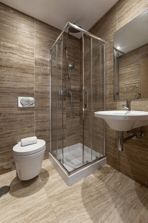 Hair dryer, towels - Atlantic Panoramic Villa (Caldas da Rainha)