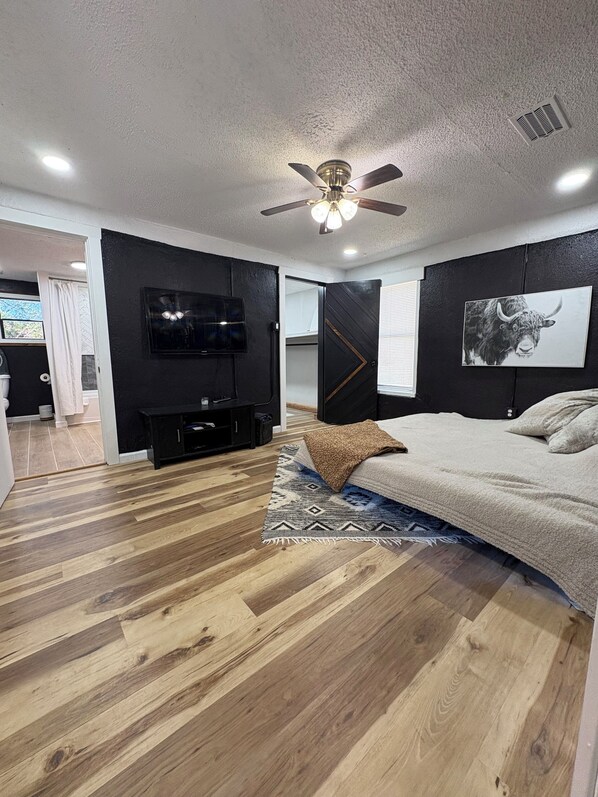 3 dormitorios y ropa de cama