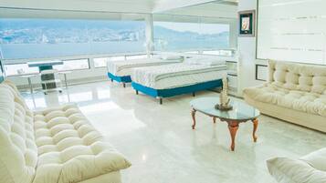 Suíte superior, vista para a baía | Wi-Fi de cortesia