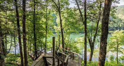 Perfect Getaway on Little Red River, Heber Springs, AR.