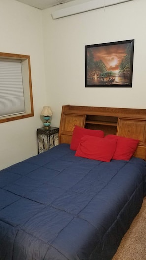 2 Schlafzimmer, Schreibtisch, kostenloses WLAN, Bettwäsche