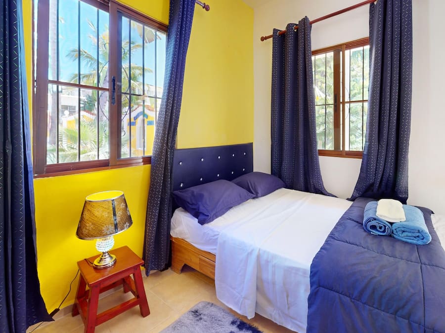 Economy studio, 1 slaapkamer, airconditioning, uitzicht op tuin | Individueel gemeubileerd, een laptopwerkplek, gratis wifi, beddengoed