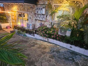 Property grounds - Studio Chalet (Yaoundé)