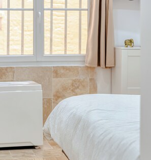 1 quarto, ferros/tábuas de passar roupa, Wi-Fi, roupa de cama