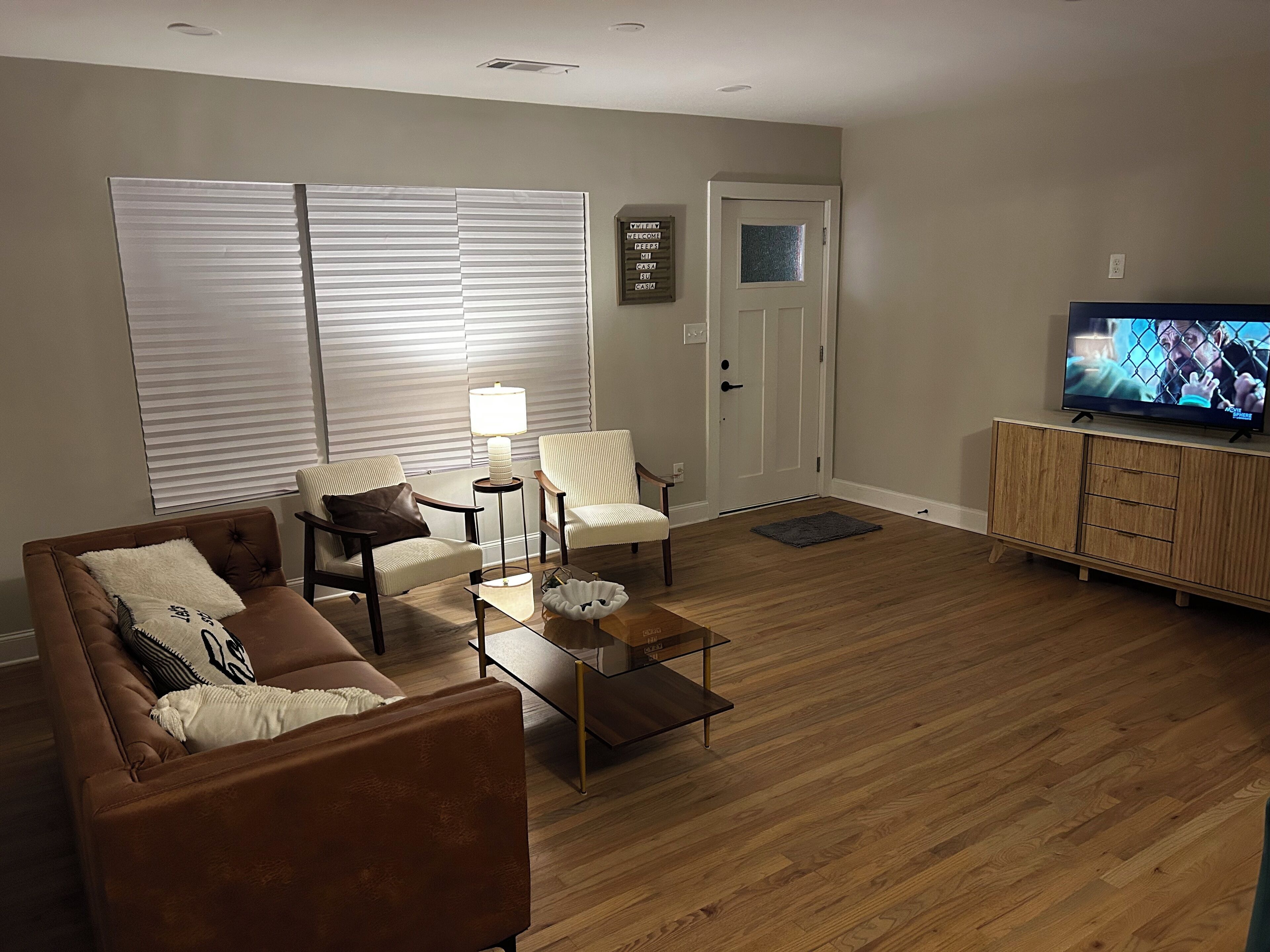 تلفزيون ذكي، كُتُب، ستيريو