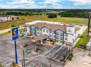 Exterior - Comfort Inn & Suites Schulenburg TX (Schulenburg)