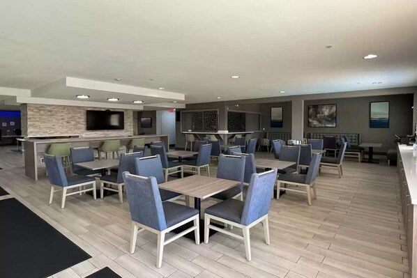 Dining - Comfort Suites Seabrook Kemah (Seabrook)